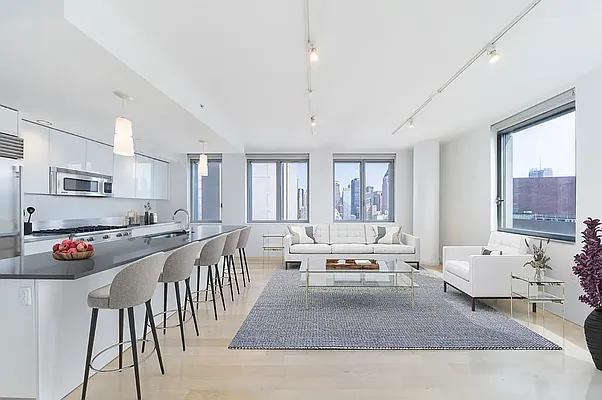 Rented by Platinum Properties | media 1