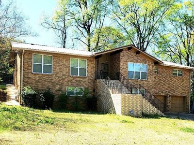 1044 6th Pl W, Birmingham, AL, 35204