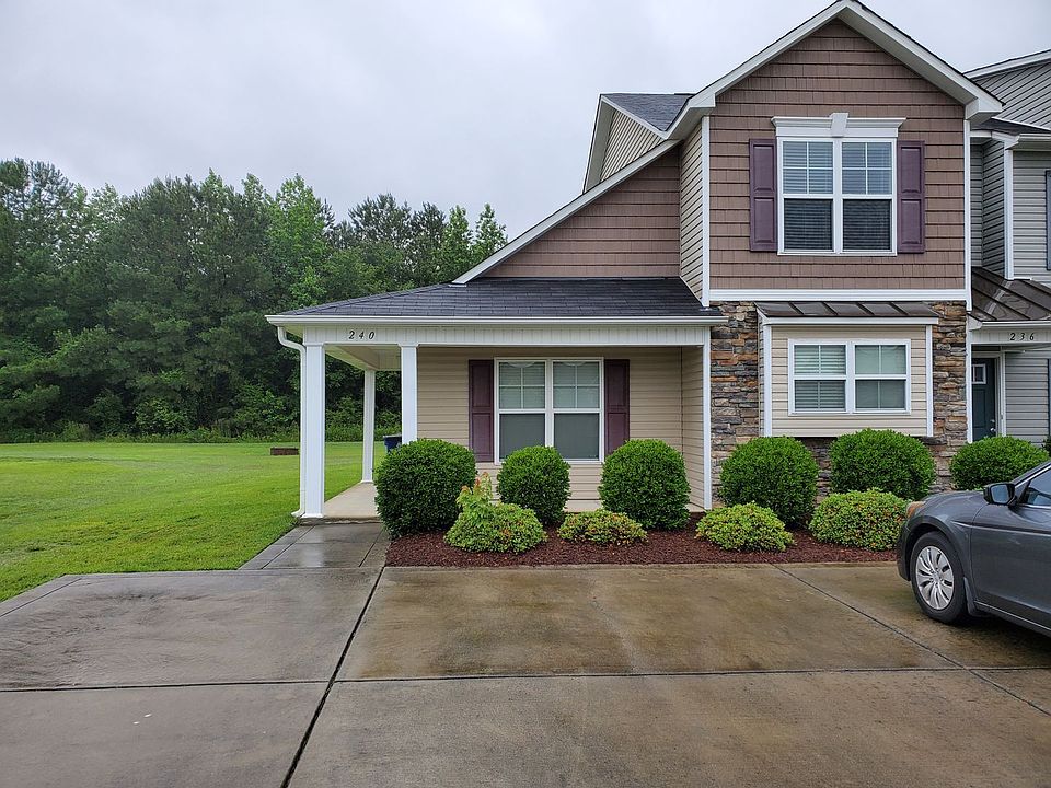 1st image of 240 Collinwood Dr