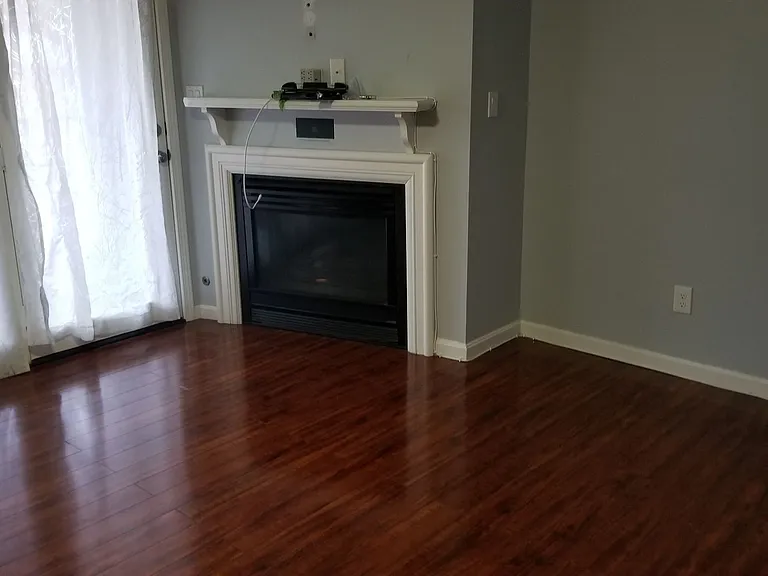 2730 Brownsboro Rd #141 — Photo 3