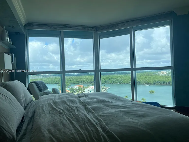 16500 Collins Ave #1856 — Photo 21