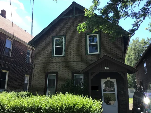 1382 E 43rd St, Cleveland, OH 44103