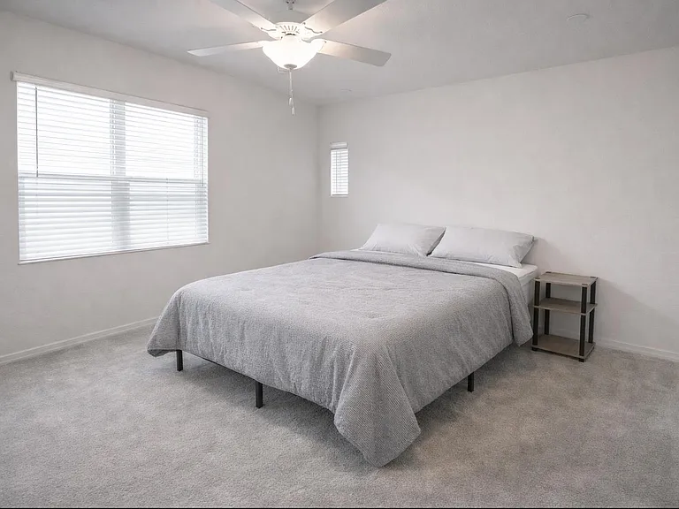 E Markwood Dr — Photo 1