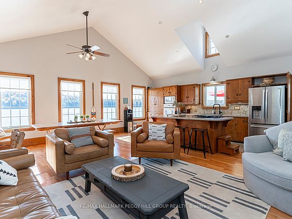 4th image of 3978 S Portage Rd