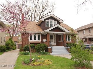 611 Belleforte Ave, Oak Park, IL 60302