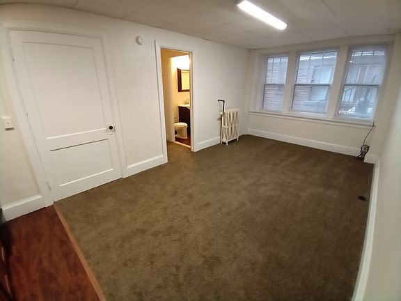 3rd image of 9 Ashland Ave APT 5