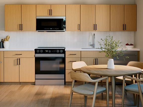 4th image of 706 N 7th Ave #402