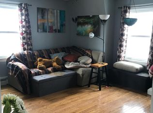 121 Maple Ave APT 2, Riverside, RI 02915