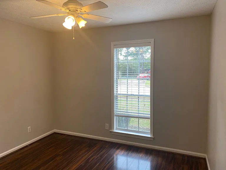 7301 Brampton Ln — Photo 24