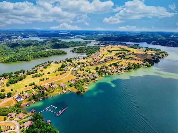 535 Rarity Bay Pkwy #D301, Vonore, TN 37885