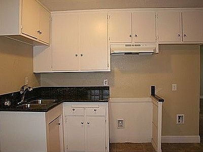 2nd image of 1407 Chester Pl