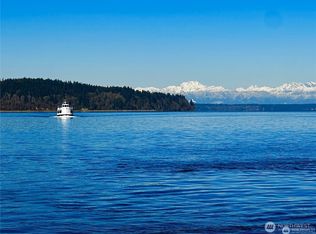 7 Lake Josephine Riviera, Anderson Island, WA 98303