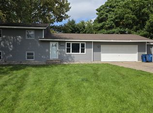 18990 Jackson Ave NW, Elk River, MN 55330
