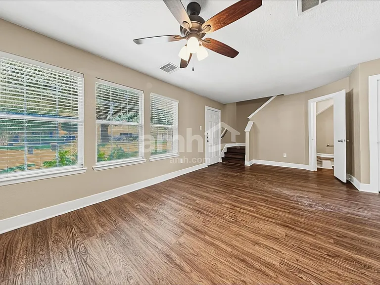 19934 Crested Hill Ln — Photo 5