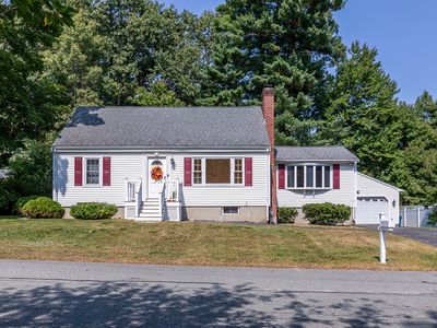 21 Arakelian Dr, Billerica, MA, 01821