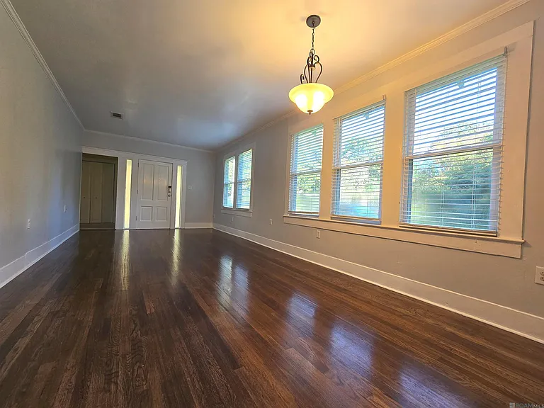 345 Richland Ave — Photo 9