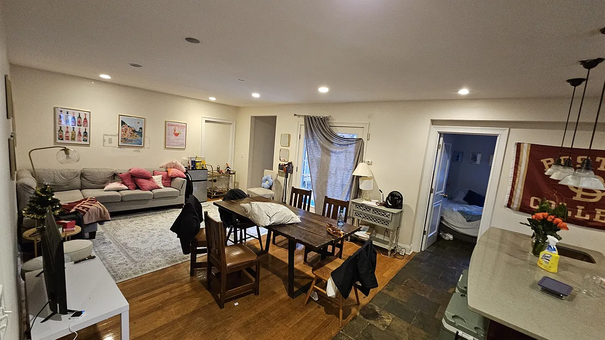 Building Photo - 44 Greycliff Rd #2X