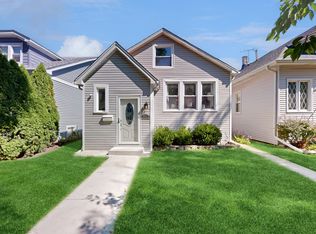 5813 N Manton Ave, Chicago, IL 60646