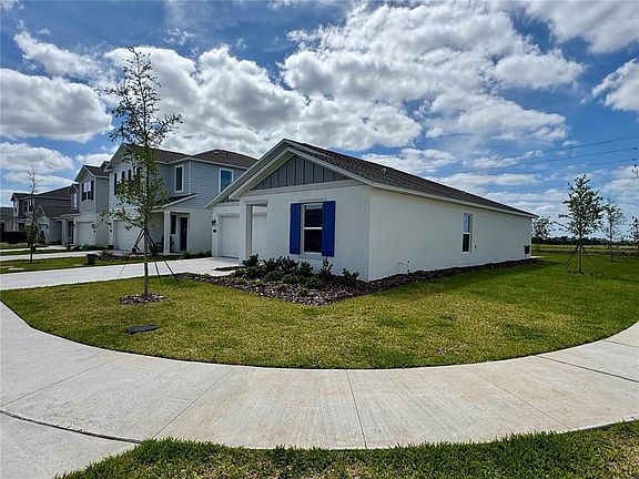 3rd image of 2405 Bluestone Rd