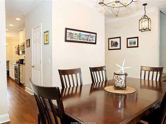 4th image of 29 Victoria Square Dr