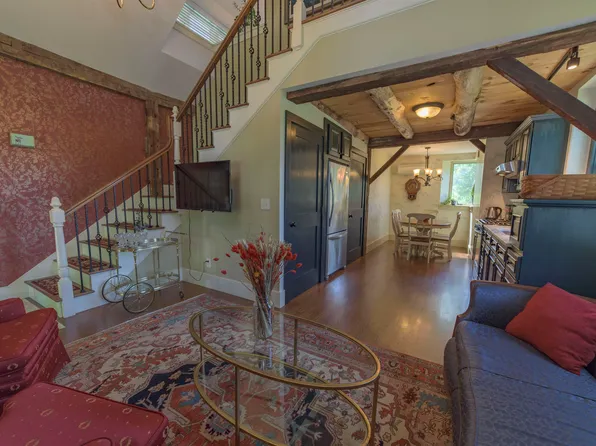 1247 Weatherhead Hollow Road, Guilford, VT 05301-8218