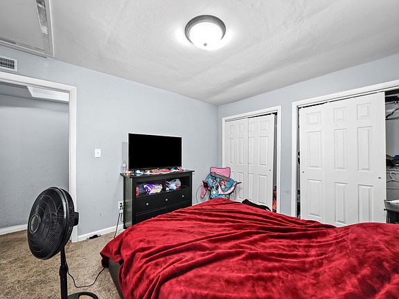 5th image of 425 Beachview Dr
