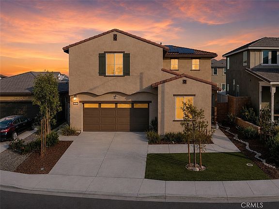 2nd image of 385 Cachuma Ct