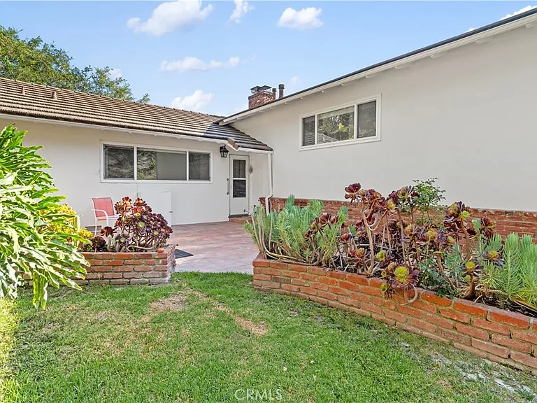 1212 Alta Paseo — Photo 21