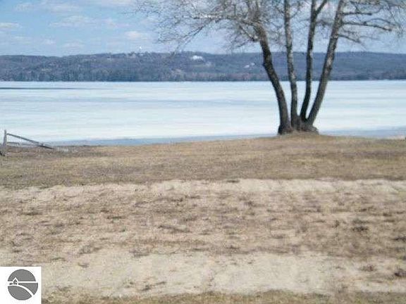3rd image of LOT 8 Cottage Dr