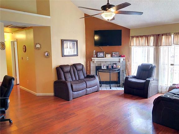 4th image of 6824 Cuculu Dr