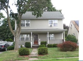 68 Westminster Ave, Saddle Brook, NJ 07663