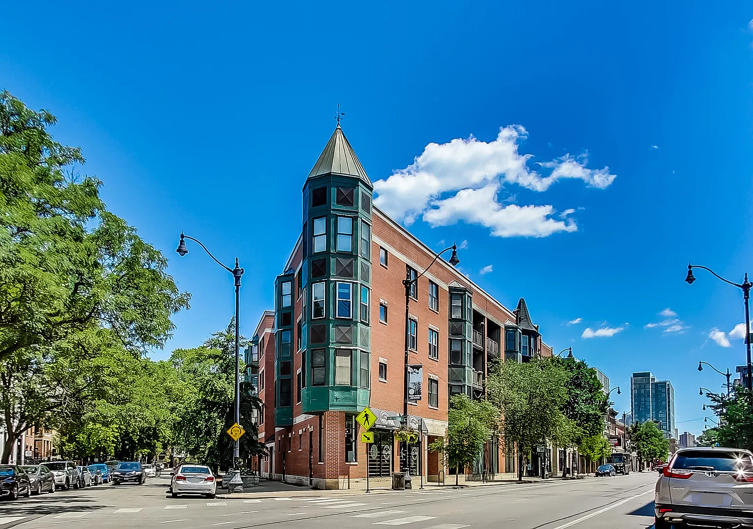 2 bed, 1760 sqft, $5,250 — Photo 1