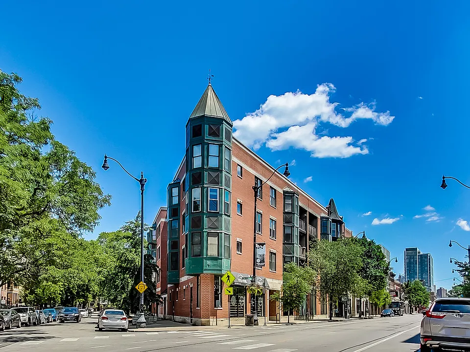 845 W Altgeld St #4D