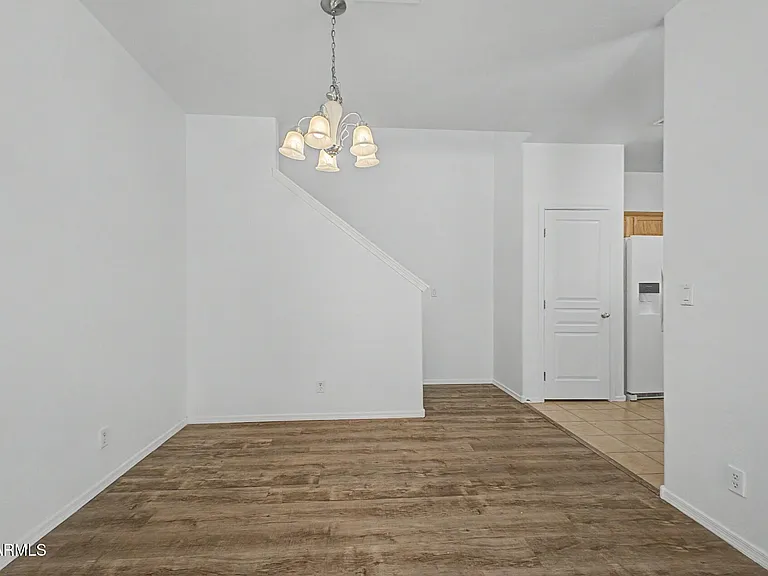 8777 W Dahlia Dr — Photo 13