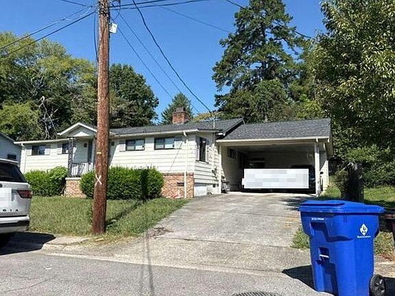 2nd image of 102 Norwood Ln