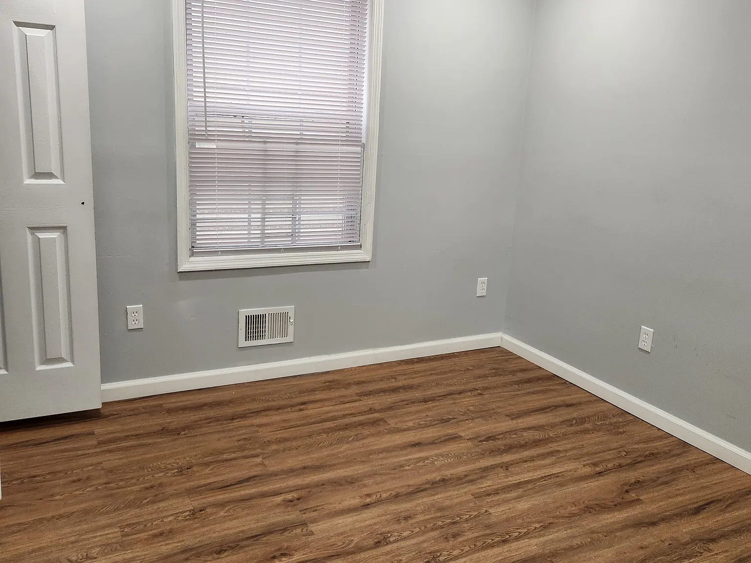 3 bed, $2,500 — Photo 3