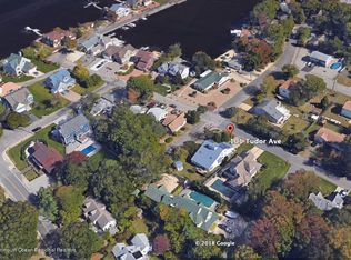 101 Tudor Ave, Pine Beach, NJ