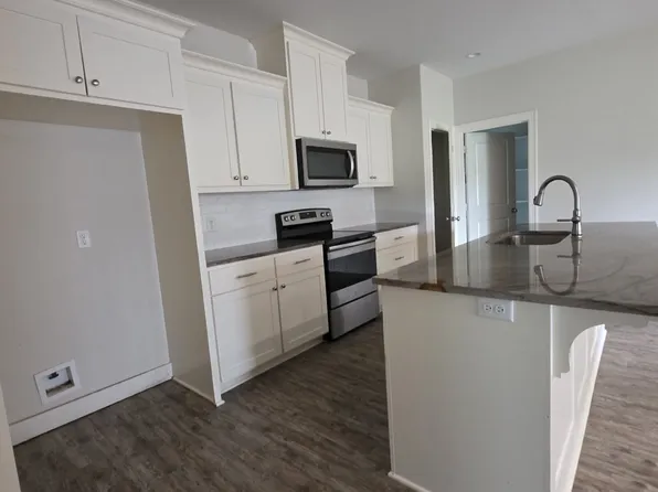 5282 Fm 2625 E Unit 8, Elysian Fields, TX 75642