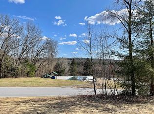 1 Valleyview Dr, Essex Junction, VT 05452