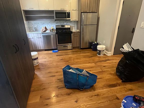 2nd image of 51 Jewett Ave APT 2B