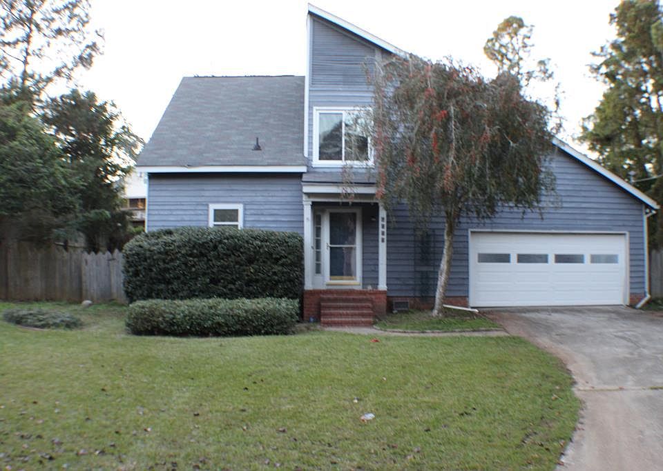 1st image of 3821 Forest Creek Way