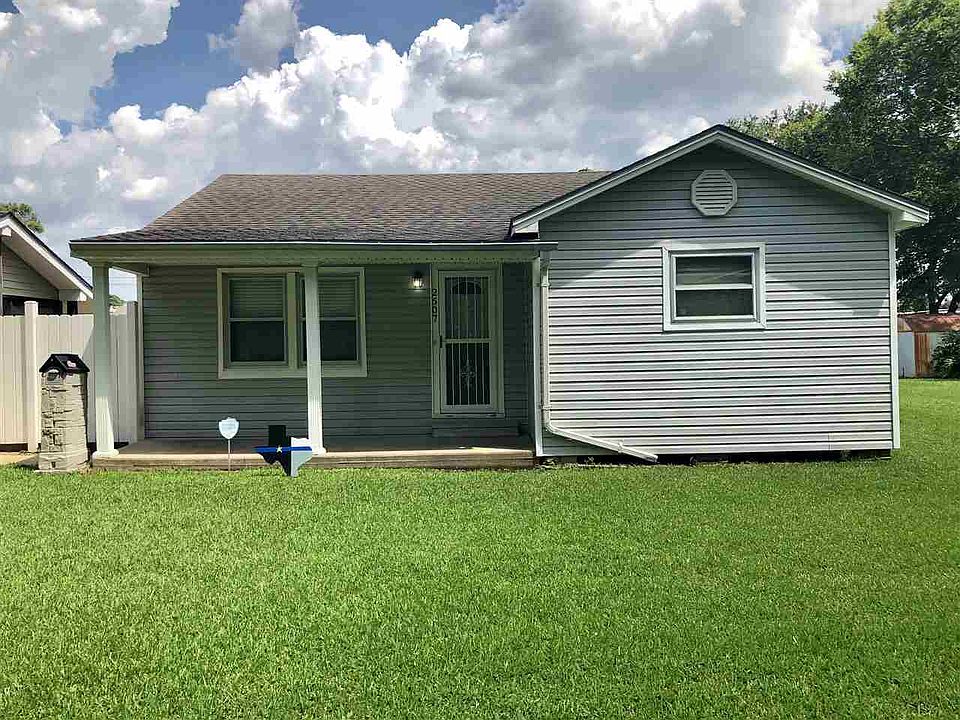 1st image of 2607 15th St