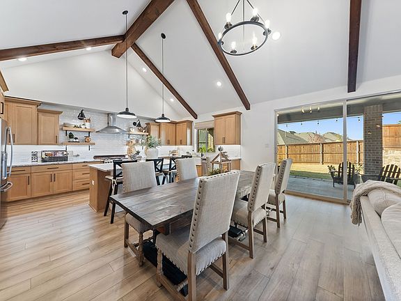 5th image of 1340 Cartona Rd