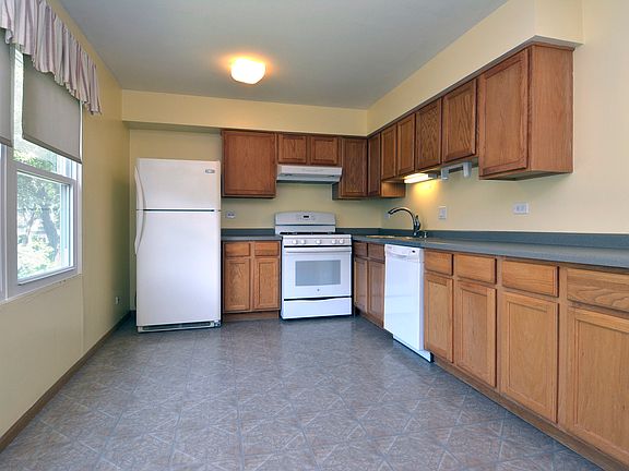 2nd image of 2173 Somersworth Pl