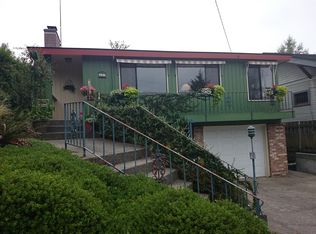 332 N 74th St, Seattle, WA 98103