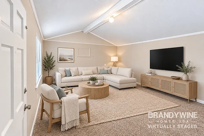 4 bed, 2.0 bath, 2006 sqft, $1,882 — Photo 3
