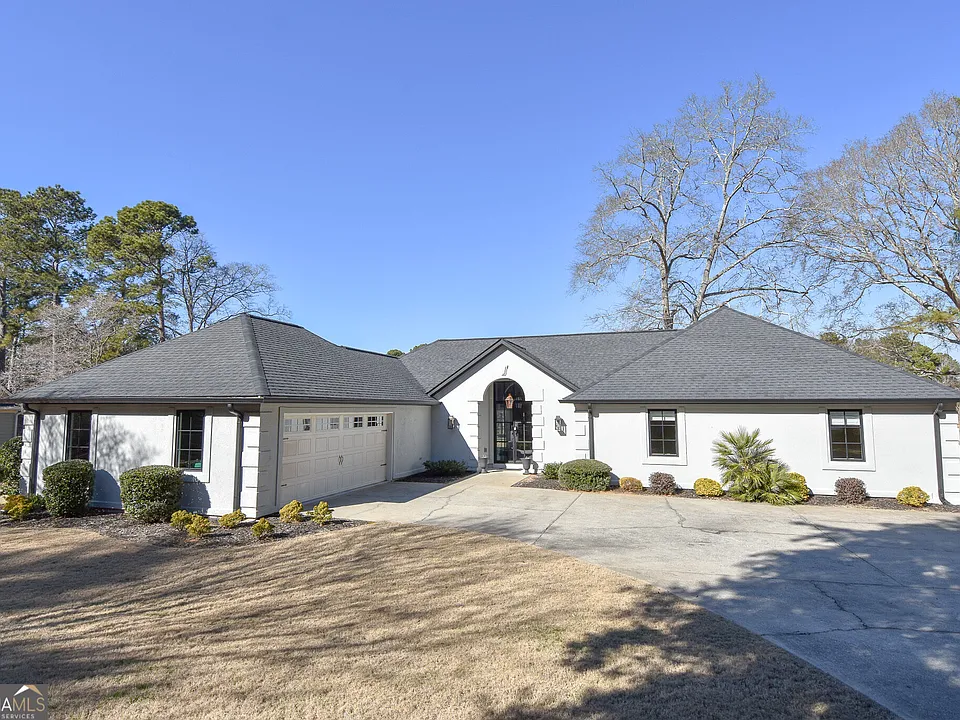 1091 Fairway Ridge Rd