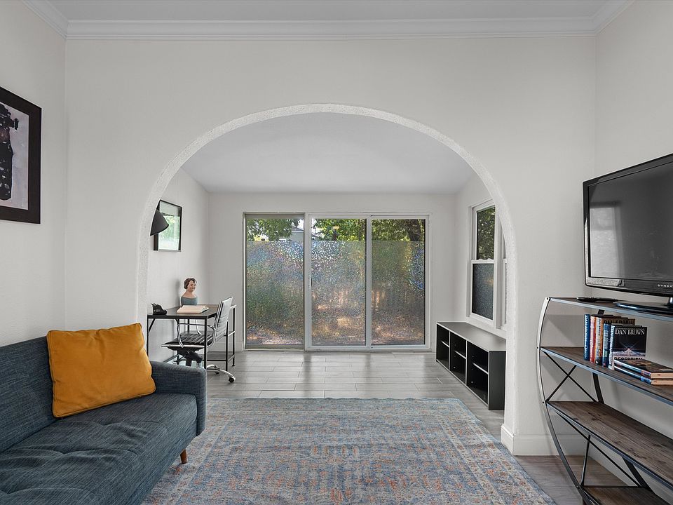 1st image of 5412 Nelray Blvd #B