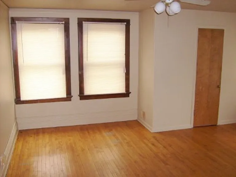 410 N Butler St — Photo 2