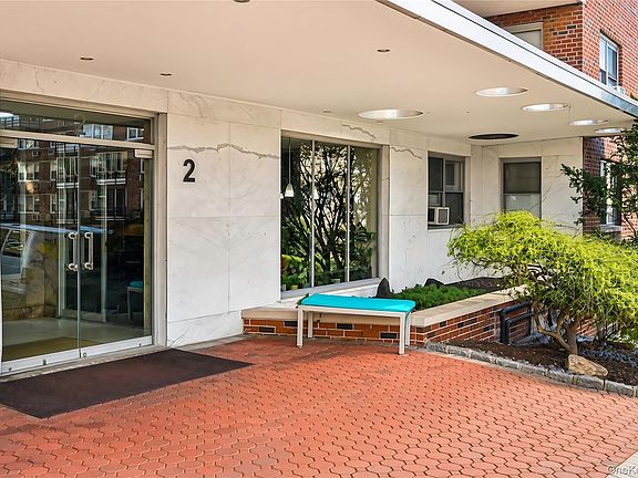 2nd image of 2 Washington Square #3E